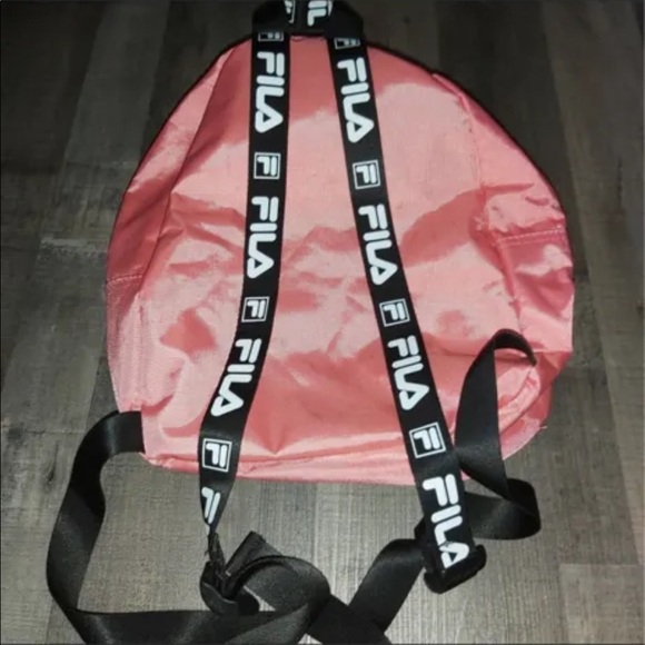 ⭐️HOST PICK⭐️- Fila Backpack 🎒 - Picture 2 of 2